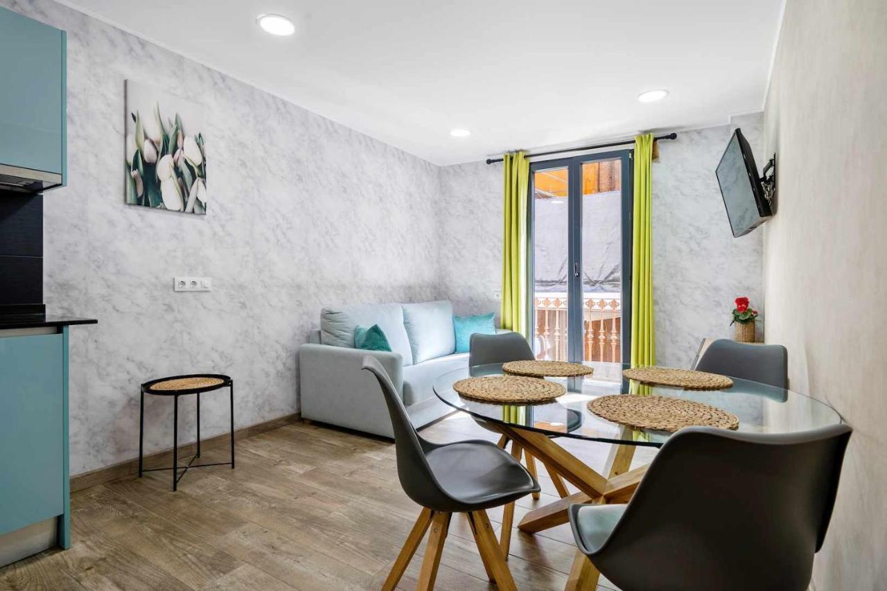 Apartments Lilia Reus Exterior photo